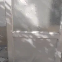 درب آلمینیومی کار کرده ولی تمیز|مصالح و تجهیزات ساختمان|فرخ‌شهر, |دیوار