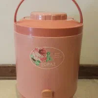 کلمن آب سالم و تمیز