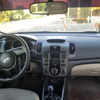 سراتو کیا دنده ای ۱۶۰۰|خودرو سواری و وانت|شیراز, عفیفآباد|دیوار