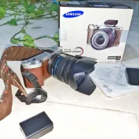 دوربین عکاسی حرفهای بدون آینه سامسونگ NX300