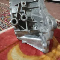 پوسته گیربکس پژو 405قیمت توافقی|قطعات یدکی و لوازم جانبی|شیراز, میانرود|دیوار