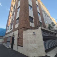 آپارتمان ۹۱ متری *کلید نخورده خیابان ناطقی*