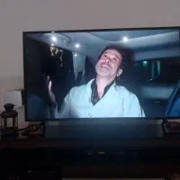 تلویزیون 49 اینچ