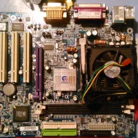 مادر برد گیگا بایت