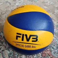 توپ والیبال میکاسا