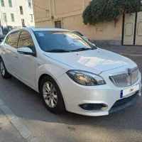 برلیانس ۳۲۰ ۱۶۵۰