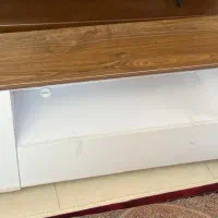 میز تلویزیون و مدرن کاملا سالم