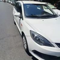 ام‌وی‌ام 315 هاچبک مدل ۱۳۹۳ درحد صفر