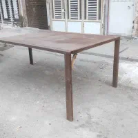 میزکار اهنی