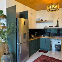 کلبه چهار خوابه با ویو جنگل و شهرو دریا|اجارهٔ کوتاهمدت ویلا و باغ|شیرود, |دیوار