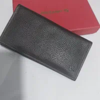 کیف چرم|کیف، کفش، کمربند|اندیشه, اندیشه فاز ۱|دیوار