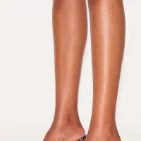 صندل اورجینال انگلیسی برند pretty little thing|کیف، کفش، کمربند|تهران, تاکسیرانی|دیوار