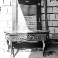 میز، آیینه