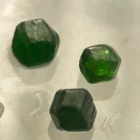 فروش گارنت دمانتویید