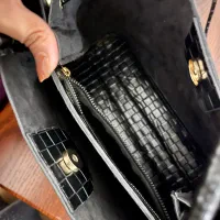 کیف‌ دوشی کاملا جادار و شیک و نو|کیف، کفش، کمربند|قائم‌شهر, |دیوار