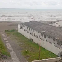 سوئیت لب دریا