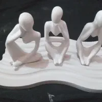 بیس سه متفکر و سینی موج دار