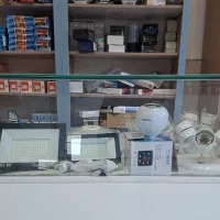 پخش لوازم برق به صورت عمده و جزئی|عمدهفروشی|قم, پردیسان|دیوار