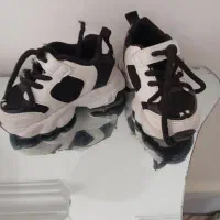 کفش سایز ۲۳