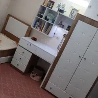 تخت و کمد و ویترین نوجوان