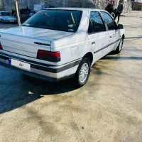 پزو ۴۰۵ تو کرم