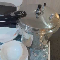 سرویس ارکوپال  بعضیاش کمه  و زود پز خارجی اصل|ظروف سرو و پذیرایی|مشهد, گاز|دیوار