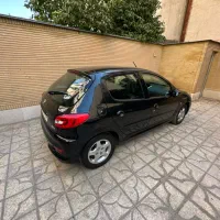 ۲۰۷  مدل ۹۷ مشکی|خودرو سواری و وانت|شیراز, شاه قلی بیگی|دیوار