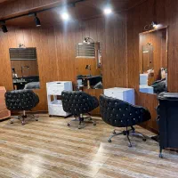 اجاره لاین دربهترین لوکیشن وکیل اباد ۵