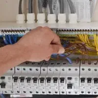 خدمات تعمیرات الکتریکی و برق خانگی و صنعتی سیار