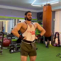 مربی فیتنس و بدنسازی خصوصی و انلاین