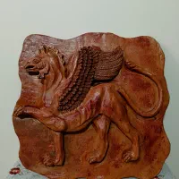 فروش کتیبه و مجسمه سفالی برای کافه و رستوران