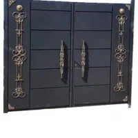 ساخت انواع در پنچره اجرای شیروانی وخرده کاری|خدمات پیشه و مهارت|بروجرد, |دیوار