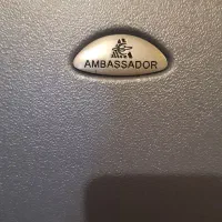 چمدان ambassador  در حد نو