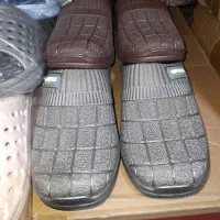 دمپایی حمام و دستشویی