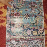 دار قالی با نخ و نقشه