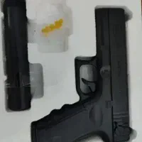 کلت اسباب بازی مشابهه واقعی