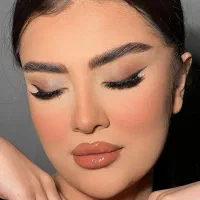 نیازمند به مدلینگ میکاپ