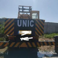 جرثقیل یونیک ۲۰ تن