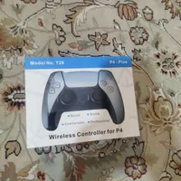 دسته PS4 مدل T28 وایرلس نو با جعبه و پایه