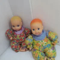 عروسک دوقلو.ویک عدد عروسک شیک درحد نونونو