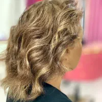 انجام خدمات زیبایی|خدمات آرایشگری و زیبایی|هشتگرد, شهرک ولیعصر (مصلی)|دیوار