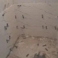 بنای کاشی وسرامیک کار حرفه ای|خدمات پیشه و مهارت|شیراز, کاراندیش|دیوار