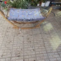 فروش یک عدد کریر نوزاد  یک عدد گهواره  ی تاب