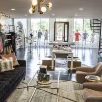 ۲۴۰متر تجاری / پیام آوران