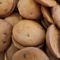 کیک شیر،کیک یزدی،کیک تخته ای،نون کشمشی تازه خانگی|خدمات پذیرایی، مراسم|کرمان, |دیوار