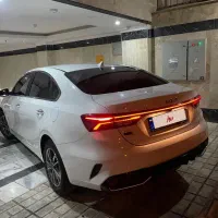 kia k3کیا کی ۳