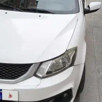ساینا سفید ۱۴۰۱