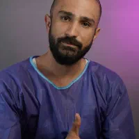 کاشت مو«رویان کاشت»|خدمات آرایشگری و زیبایی|رشت, بوسار|دیوار