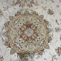 فرش ۹ متری ، ۵۰۰ شانه کرم گردویی سالم