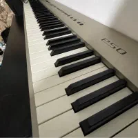 پیانو دیجیتال